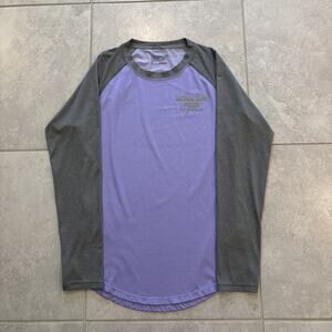 Patagonia Shirt Women’s Sz Small Long Sleeve Top Stretch Purple Mountain Logo